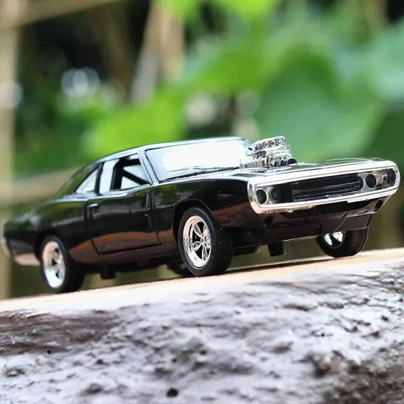 1:32 1970 Dodge Charger – Diecast Sports Car with Sound & Light | Pull-Back Toy Gift – OksadeLtd™
