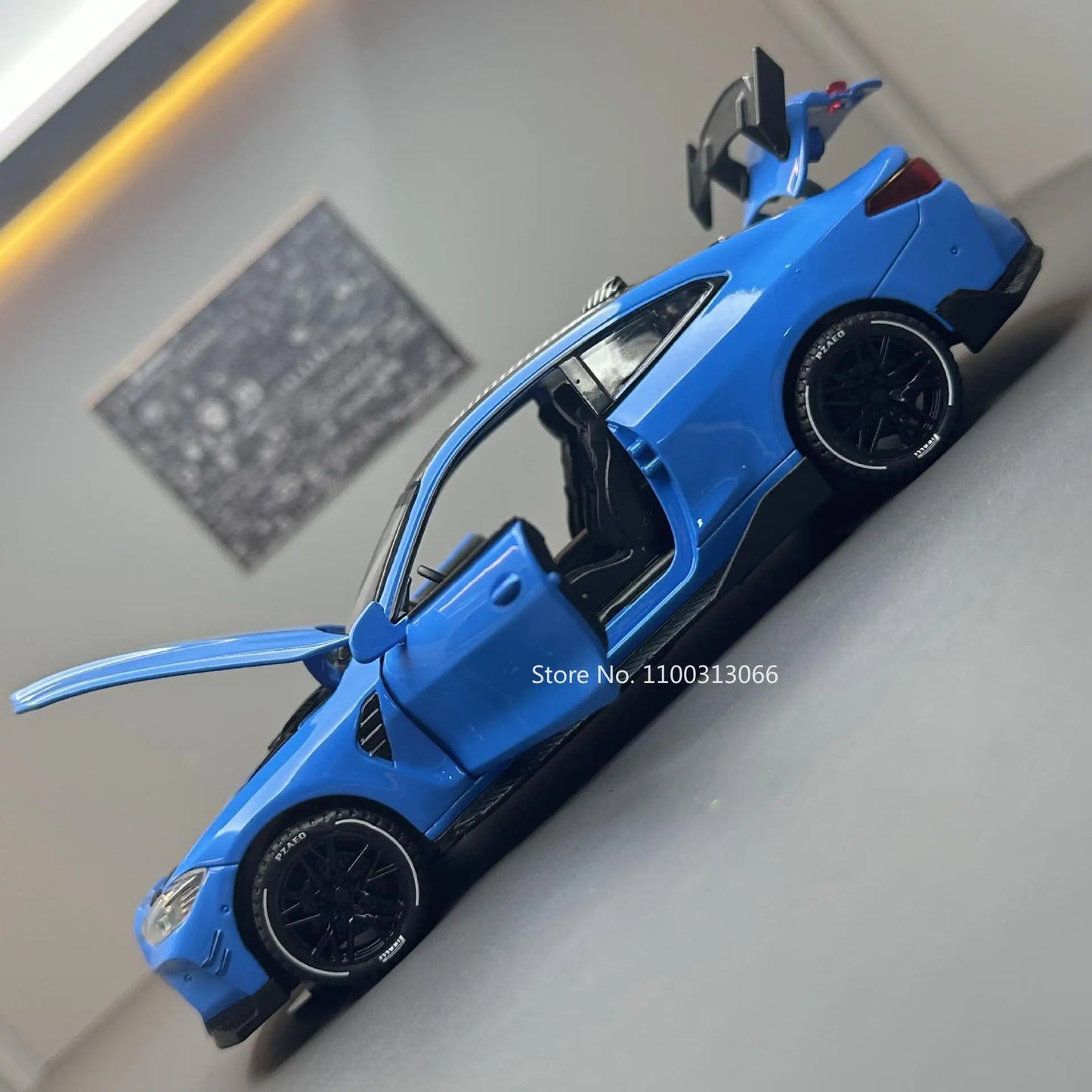 1:32 M4 Sport Car – Alloy Diecast Model with Sound & Light | Kids Toy & Birthday Gift – OksadeLtd™