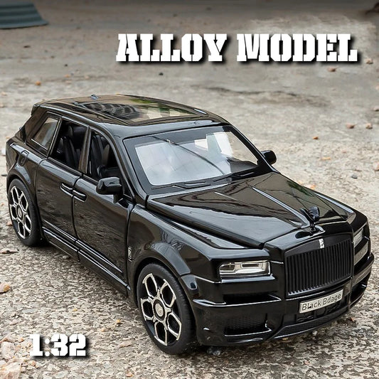 1:32 Luxury Business Car – Alloy Model with Sound & Light | Console Decoration & Gift – OksadeLtd™